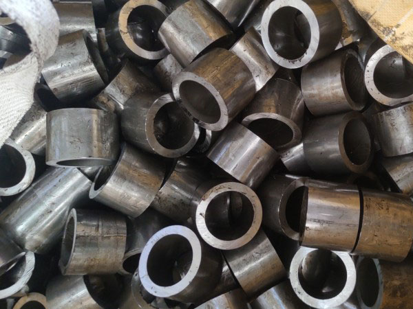 达川无缝钢管切割